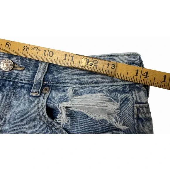 LADIES AMERICAN EAGLE COMFORT STRETCH WAISTBAND DISTRESSSED JEAN SHORTS SIZE 6 - Picture 7 of 15